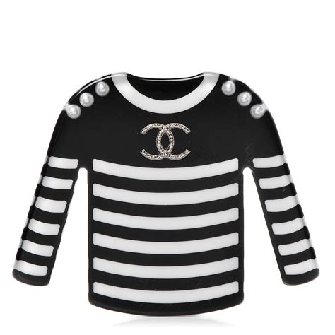 chanel pearl sweater